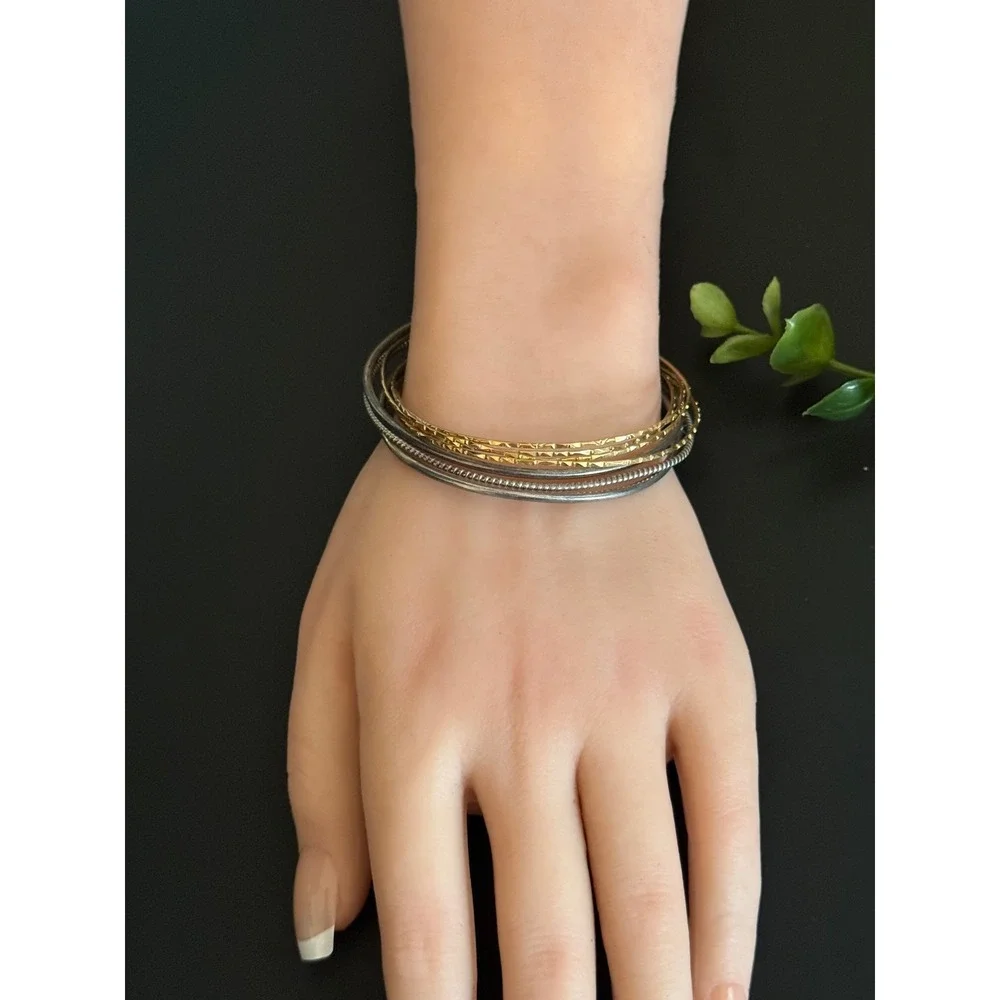 Mixed Metal Stackable Bangle Bracelet Set Gold Silver Tone Textured 7 Piece